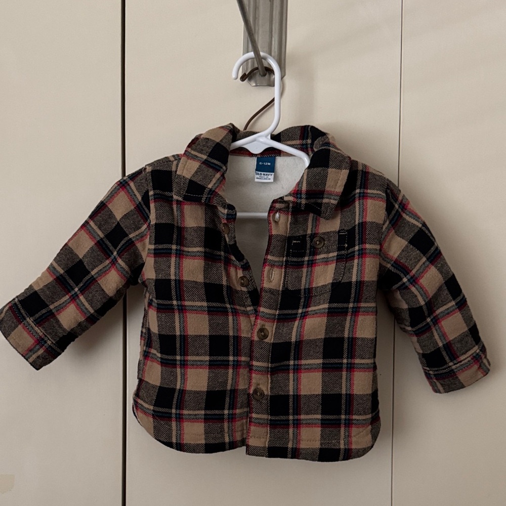 Old Navy baby Plaid Button-Up Shacket size 6-12m